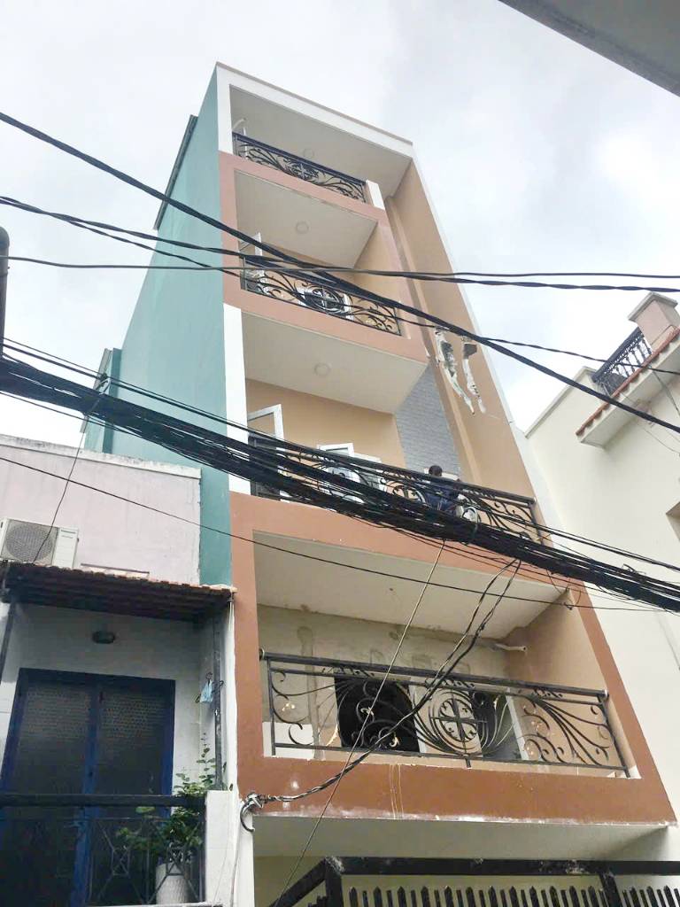 Bán nhà 3 lầu, hẻm trước nhà 5m, đường Âu Dương Lân, P.3, Quận 8